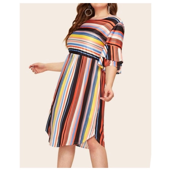 ➕Multicolor Flare Sleeve Dress - Picture 3 of 6